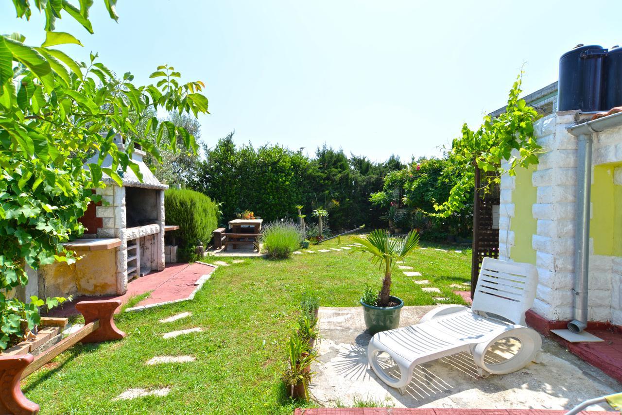Apartments Predrag 498 Medulin Exterior foto